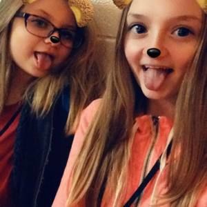 Meet your Posher, Alexis